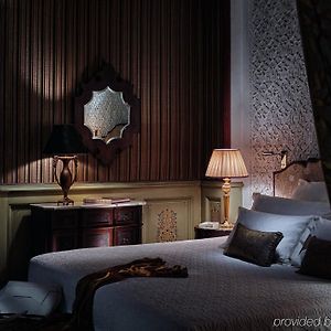 Kamer "Previlege" met Twee Kamers